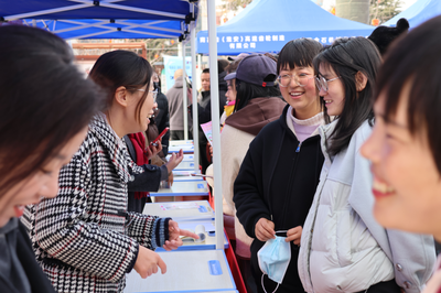 甘肅定西市婦聯(lián)慶“三八”系列活動精彩紛呈，家庭勞務(wù)服務(wù)暖心惠民生